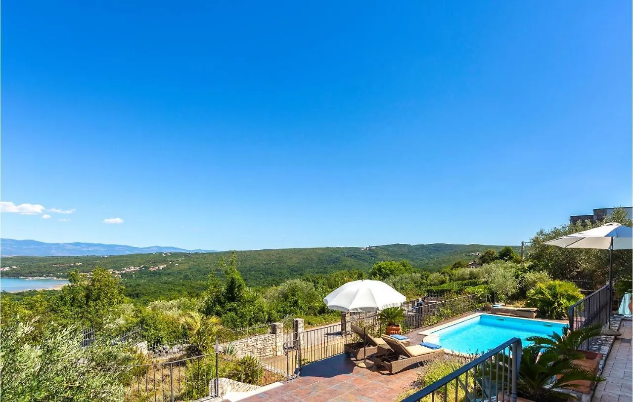 Stunning Home In Malinska With Wifi Holiday home
