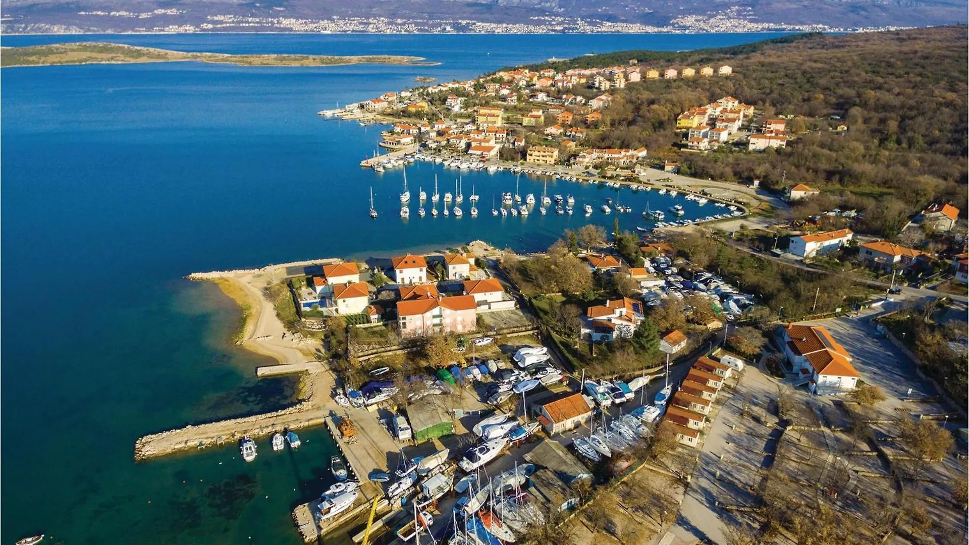 Stunning Home In Malinska With Wifi Holiday home